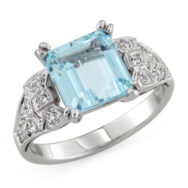 CF01942 - Anello in Oro con Acquamarina 2.62 Ct