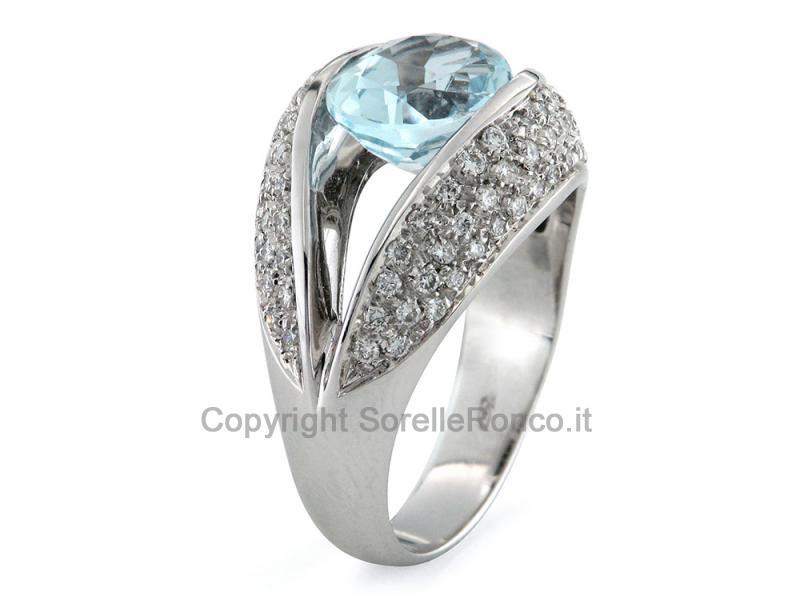 ANELLO IN ORO CON ACQUAMARINA 2.50  CT
