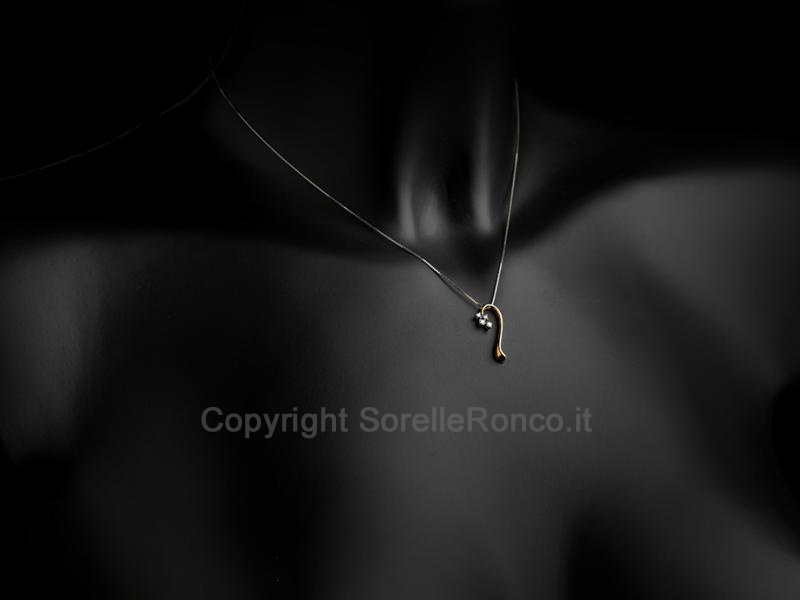 COLLANA ORO BIANCO CON PENDENTE E DIAMANTI