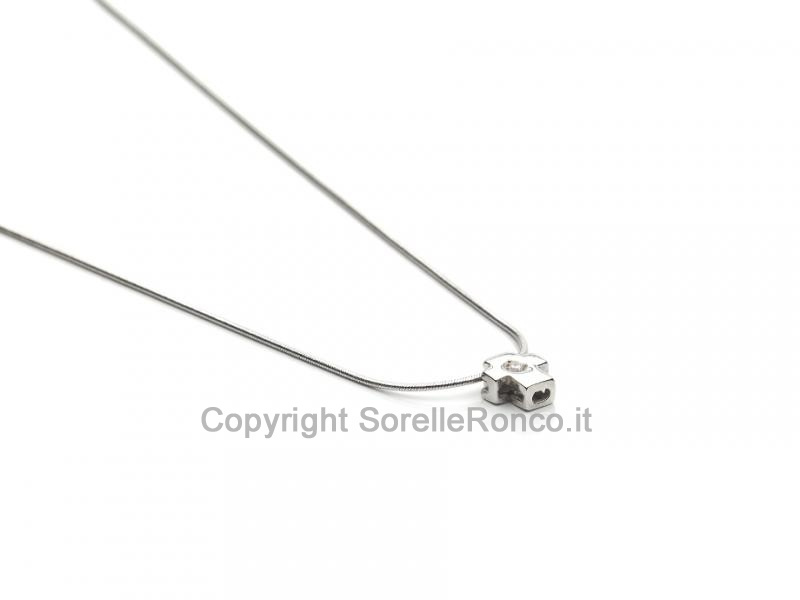 COLLANA CROCE RETTANGOLARE CON DIAMANTE PUNTOLUCE