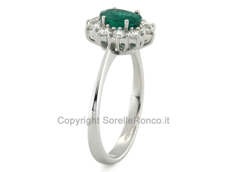 ANELLO IN ORO CON SMERALDO 0.74 CT