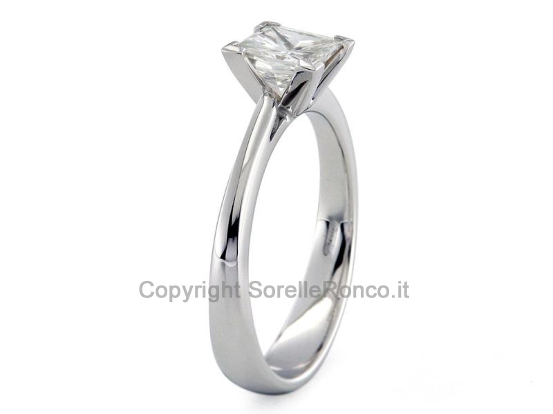 ANELLO SOLITARIO DIAMANTE CARRÉ 0.98 CT