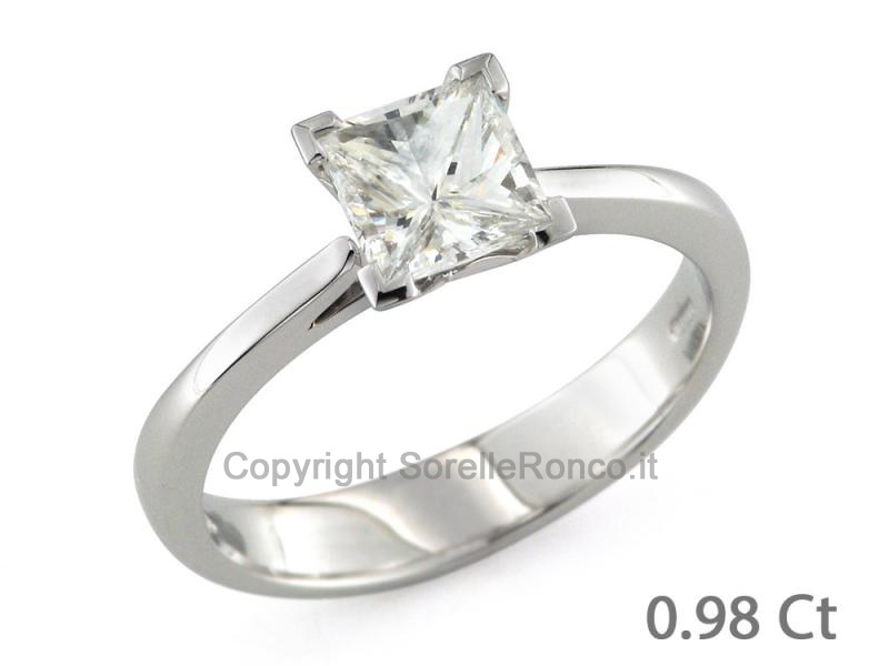 ANELLO SOLITARIO DIAMANTE CARRÉ 0.98 CT