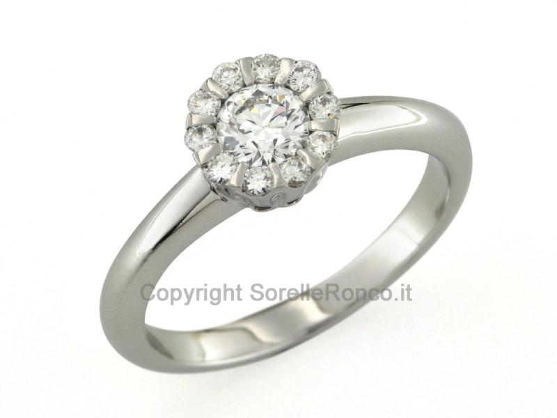 ANELLO DIAMANTE SOLITARIO CON CONTORNO PER CT 0.97