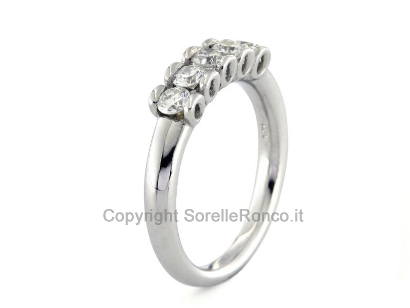 ANELLO RIVIERA ORO E DIAMANTI DA 0.71 CT