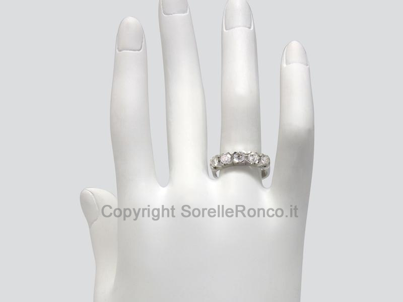 ANELLO RIVIERA ORO E DIAMANTI DA 1.01 CT