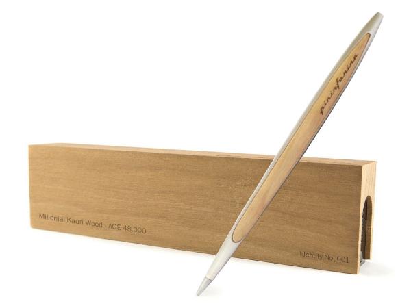 NPKRE01533 - Pininfarina Cambiano Kauri Lim. Edition