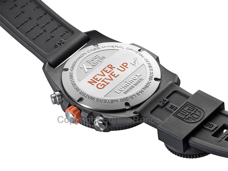 LUMINOX BEAR GRYLLS LAND NERO 45MM CHRONO