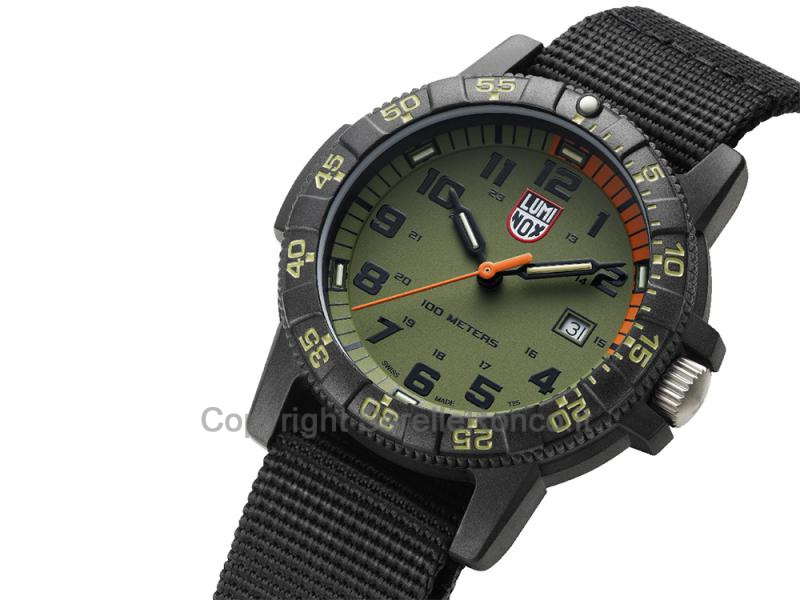 LUMINOX SEA TURTLE CARBONOX VERDE NERO