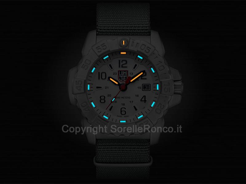 LUMINOX SEA SERIES NAVY STEEL BIANCO 