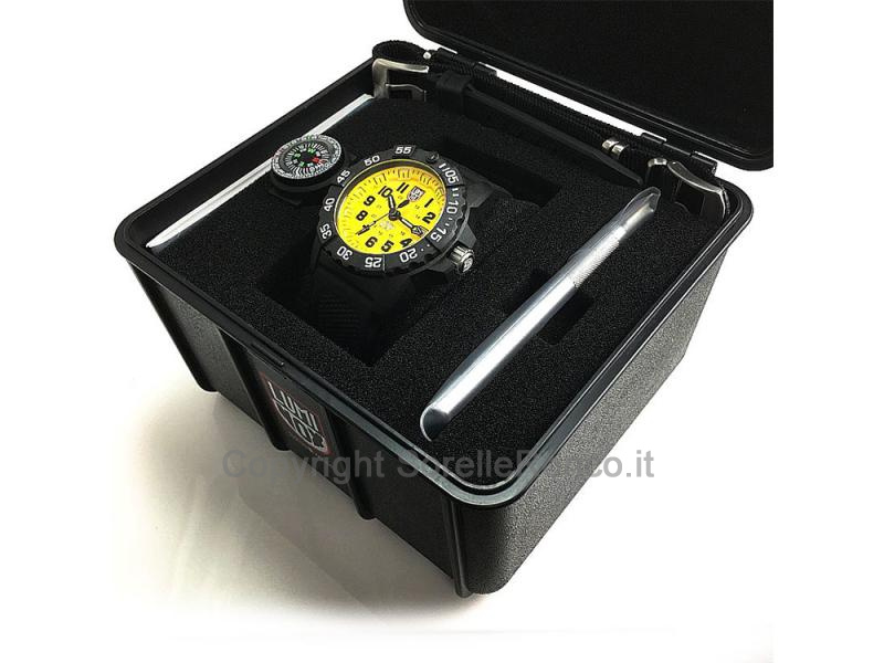 LUMINOX SCOTT CASSELL UVP GIALLO SET