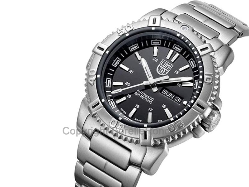 LUMINOX MODERN MARINER NERO ACCIAIO
