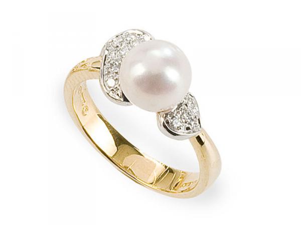 CF00186 - Anello con Perla e Pave di Diamanti