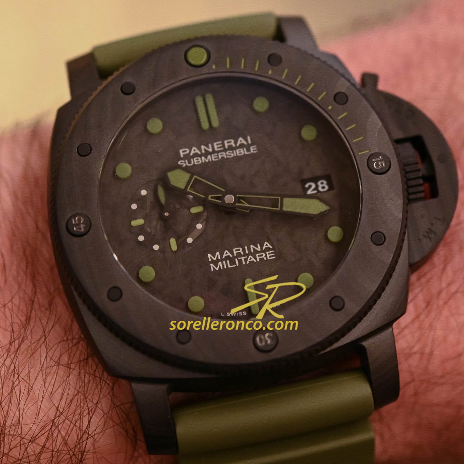 https://www.sorelleronco.gd2.it/Occasioni/schede_orologi/Panerai/wcr3028-PANERAI-Submersible-Carbotech-Marina-Militare/PAM00961.jpg