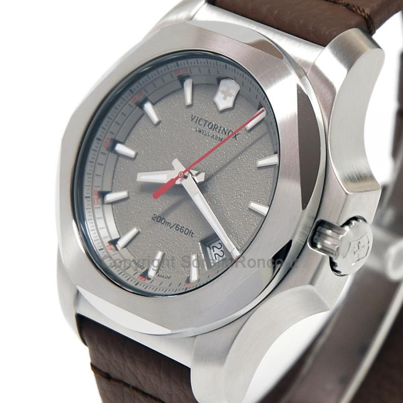 VICTORINOX I.N.O.X. MARRONE PELLE 43MM