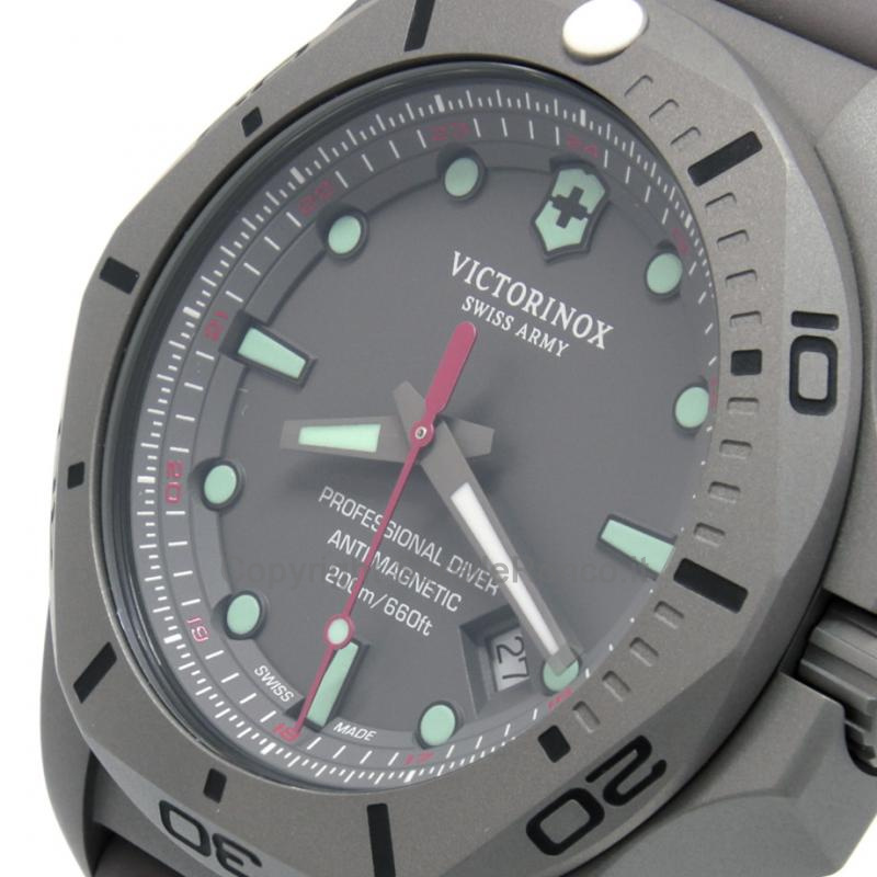 VICTORINOX I.N.O.X. TITANIUM DIVER GRIGIO 45MM