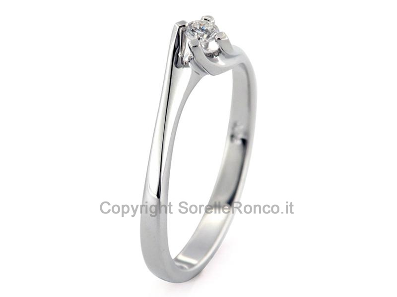 ANELLO SOLITARIO CONTRARIE CT. 0.09
