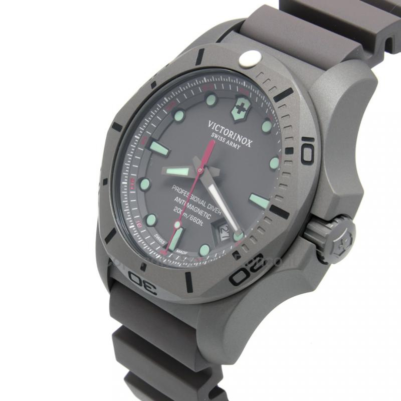 VICTORINOX I.N.O.X. TITANIUM DIVER GRIGIO 45MM