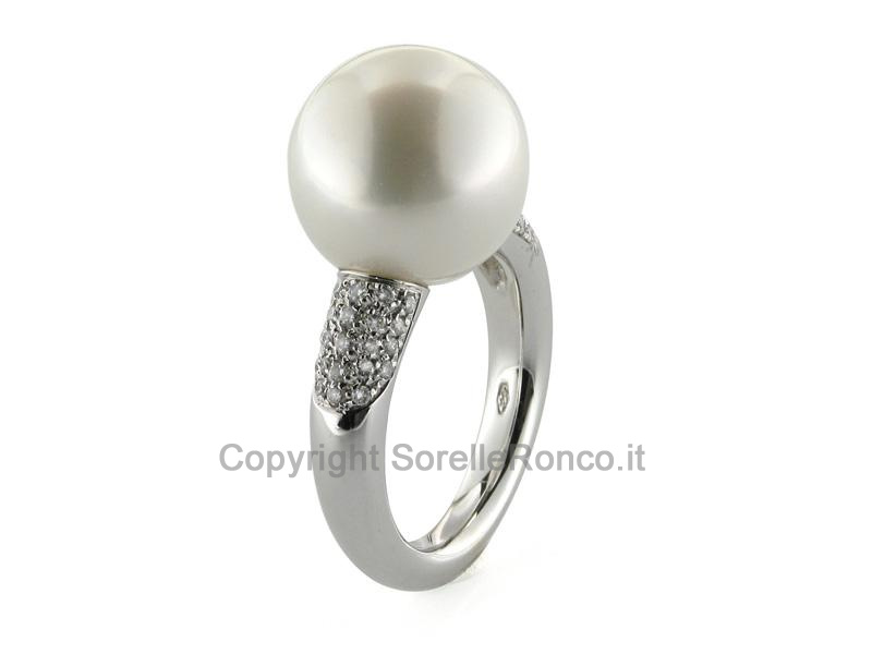 ANELLO IN ORO BIANCO CON PERLA