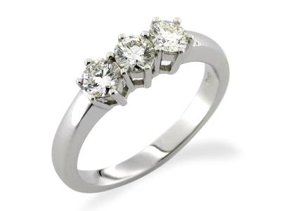 Anello Oro Trilogy Diamanti ct. 0.67