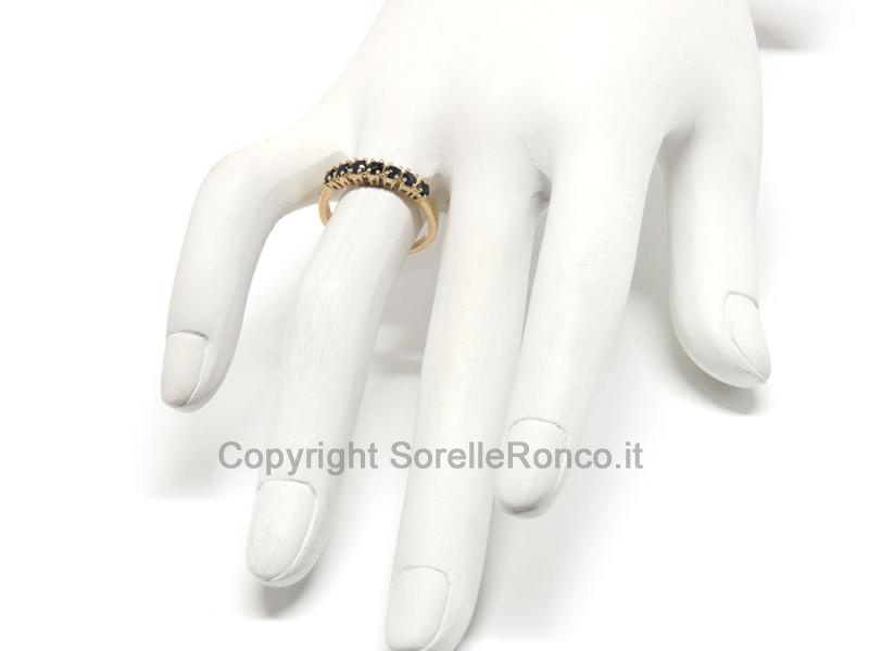 ANELLO ORO E ZAFFIRI 0.60 CT