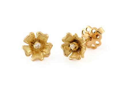 Orecchini a Fiore con Diamanti