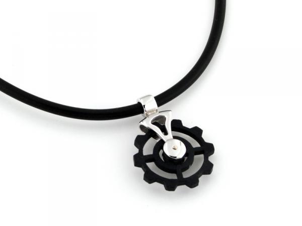 CF00463 - Pendente Uomo in Caucciu e Carbonio