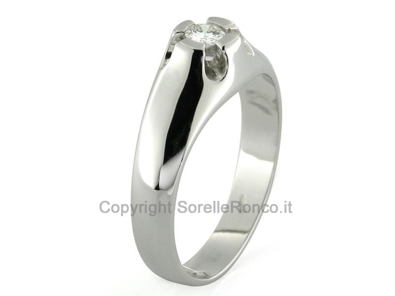 ANELLO UOMO IN ORO BIANCO E DIAMANTE