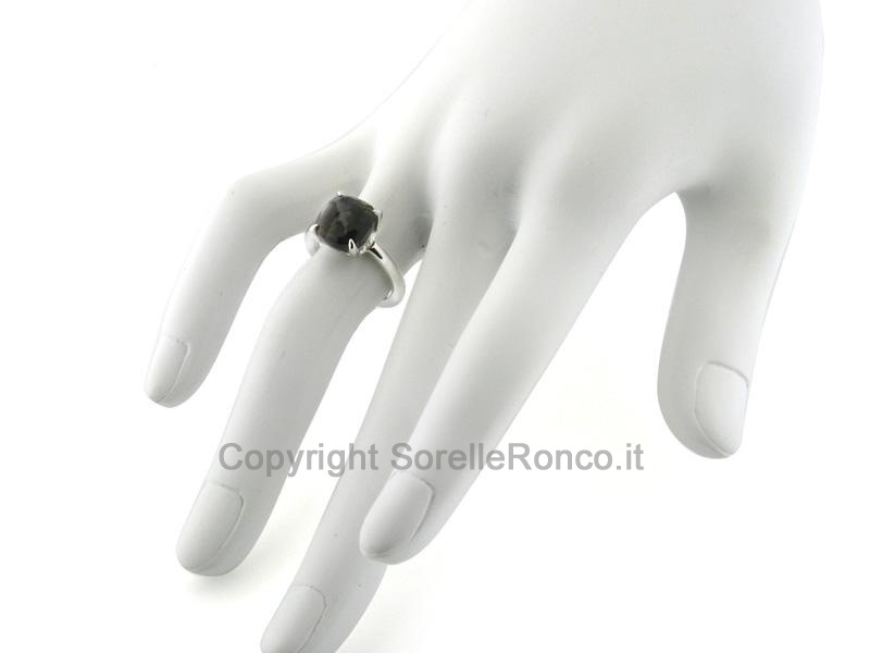 ANELLO IN ORO BIANCO CON QUARZO FUMÈ
