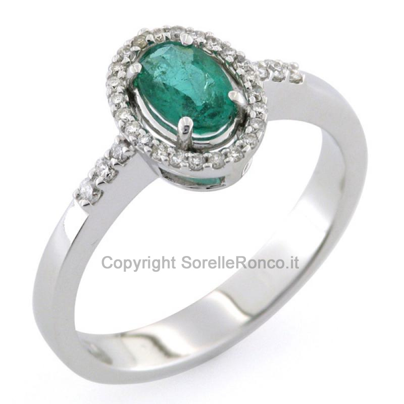 ANELLO SMERALDO CON DIAMANTI