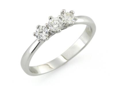 Anello Trilogy in Oro Diamanti 0.37 Ct
