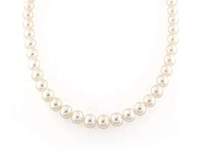 Collana Perle Bianche a scalare da 11 a 15mm