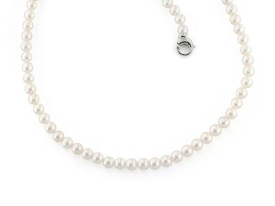 Collana Filo di Perle Akoya da 5-5.5 mm