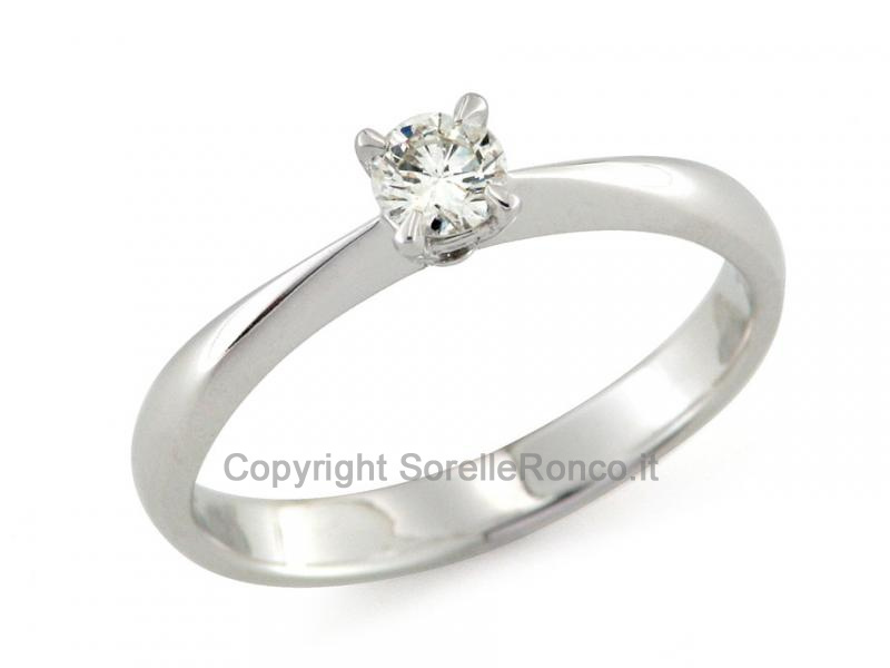 ANELLO SOLITARIO CON DIAMANTE 0.22 CT