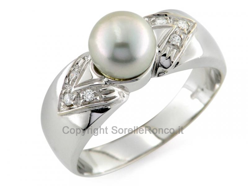 ANELLO CON PERLA 7MM E DIAMANTI