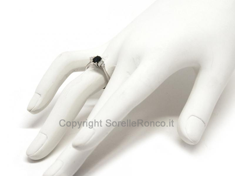 ANELLO CON ZAFFIRO DA 0.65 CT. IN ORO