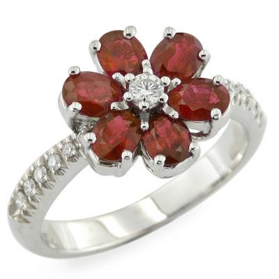 Anello Oro Bianco Rubino con Diamanti