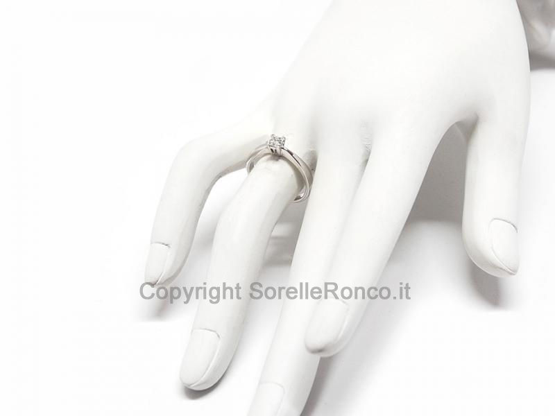 ANELLO CON DIAMANTE SOLITARIO 0.32 CT