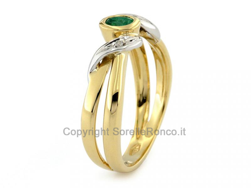 ANELLO CON DIAMANTI E SMERALDO 0.30 CT