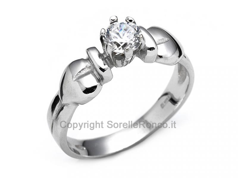 ANELLO SOLITARIO CON ZIRCONI