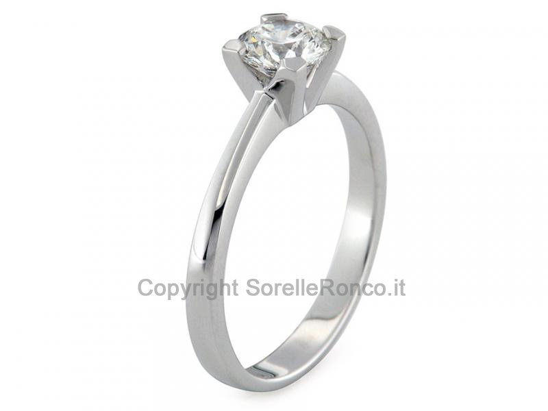 SOLITARIO ORO E DIAMANTE DA 0.71 CT