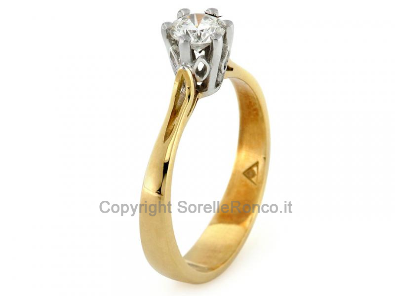 SOLITARIO CON DIAMANTE DA 0.47 CT