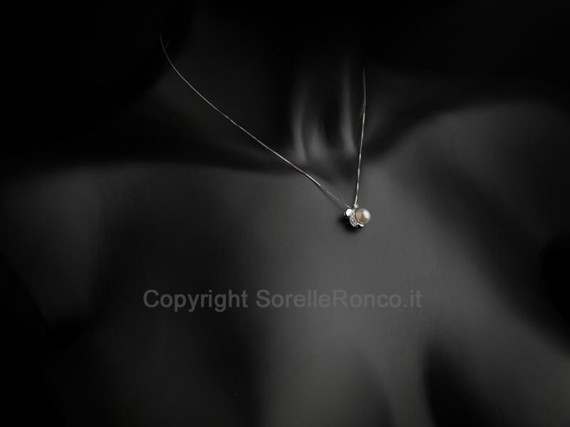 GIROCOLLO IN ORO E PERLA Ø 8 MM