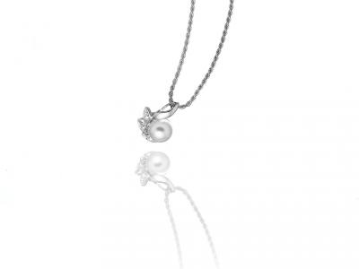 Collana in Oro e Perla ø 7 mm