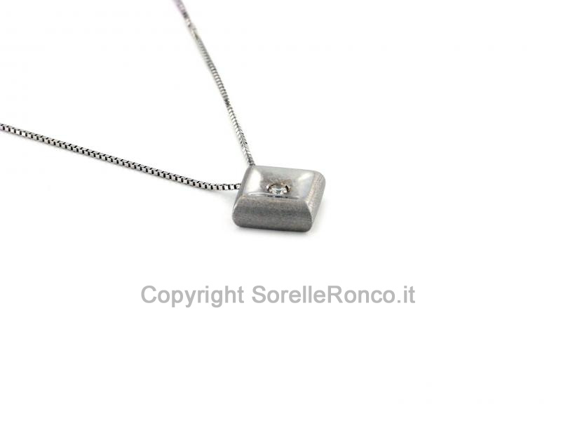 COLLANA PUNTOLUCE CON DIAMANTE 0.05 CT