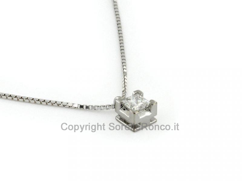 PUNTOLUCE IN ORO CON DIAMANTE 0.35 CT