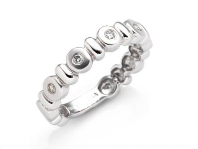 Anello Eternity con Diamanti 0.10 Ct