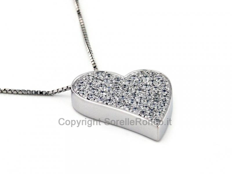 COLLANA PENDENTE CUORE E DIAMANTI 0.90CT