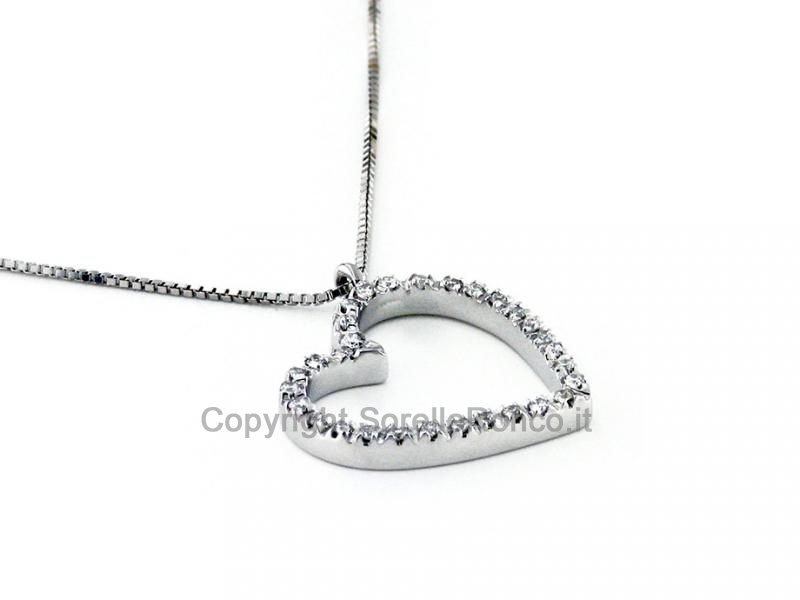 COLLANA PENDENTE CUORE E DIAMANTI 0.30CT