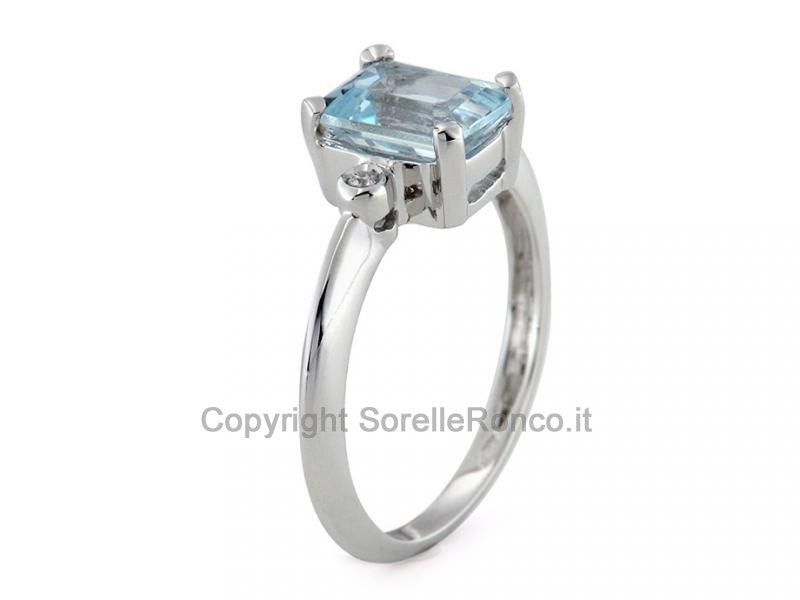 ANELLO IN ORO CON ACQUAMARINA 1.50 CT